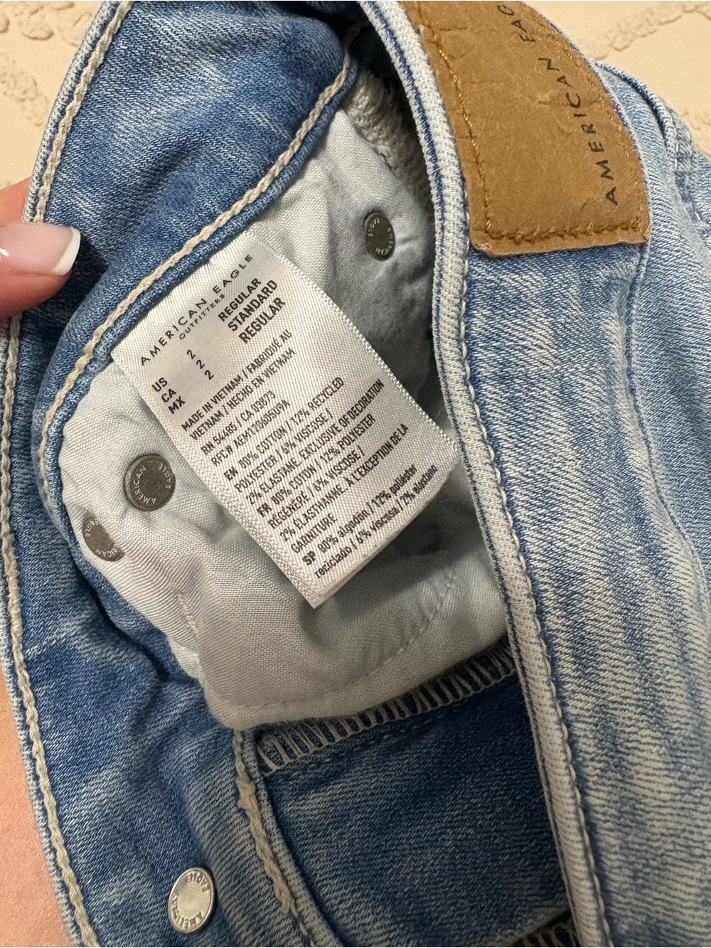 American Eagle Outfitters Light Blue Festival Flare Jeans - Picture 6 of 8